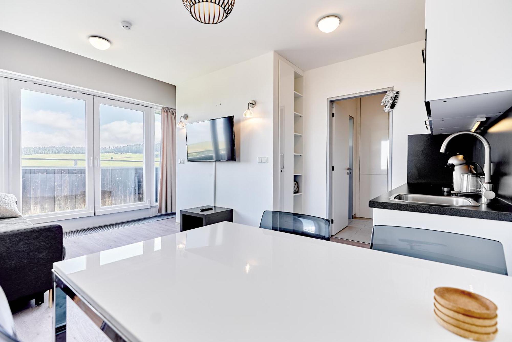 Slopeside Apartment By Mountain Ways Loučná pod Klínovcem エクステリア 写真