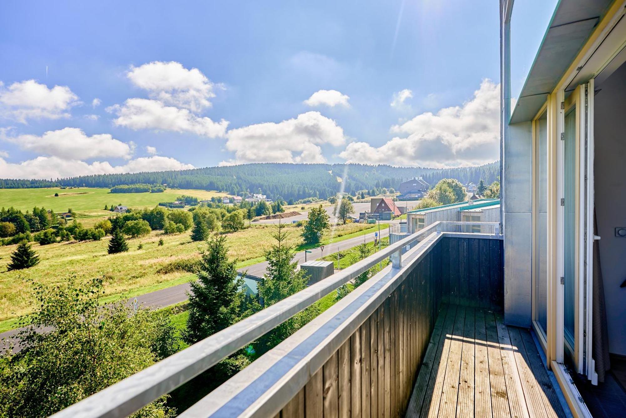 Slopeside Apartment By Mountain Ways Loučná pod Klínovcem エクステリア 写真